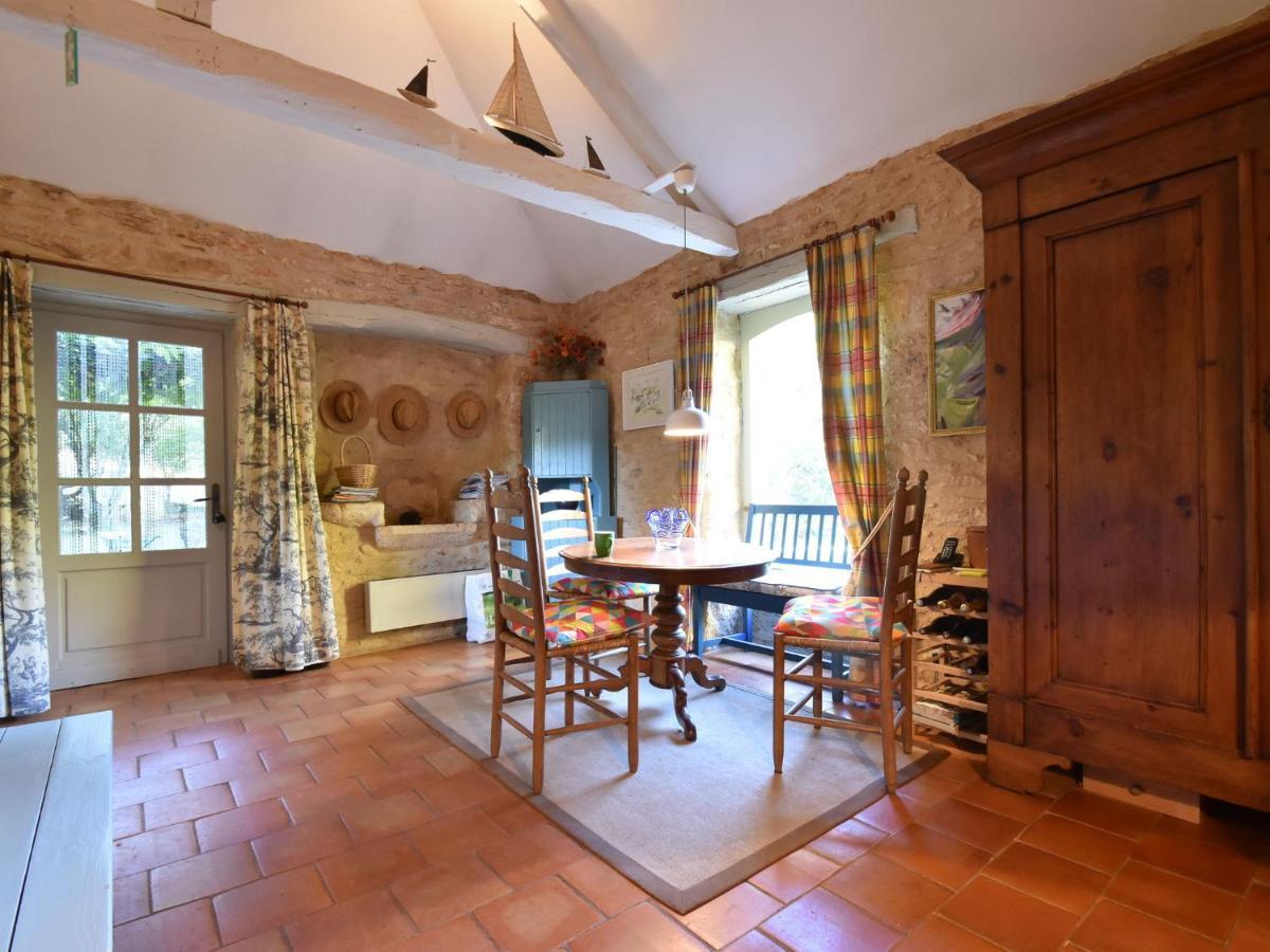 Refined Holiday Home in Villefranche Du Perigord with Garden Exterior foto